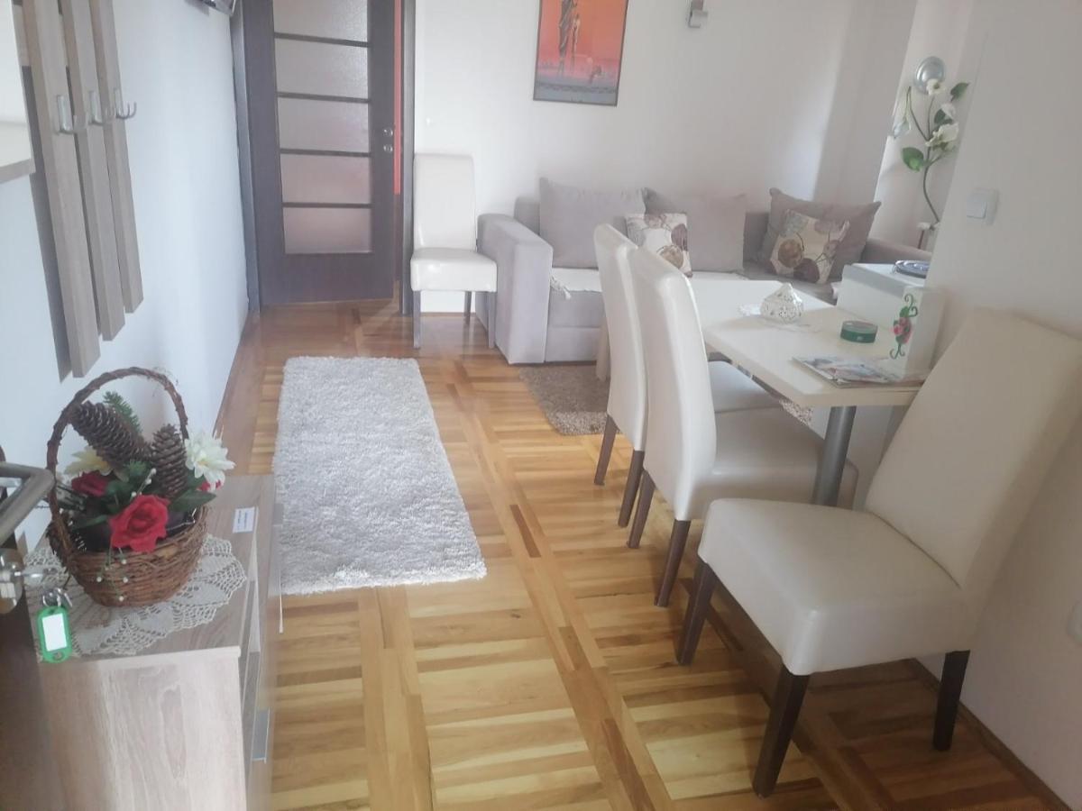 Apartmani Tarsko Sunce Kaludjerske Bare Exterior foto