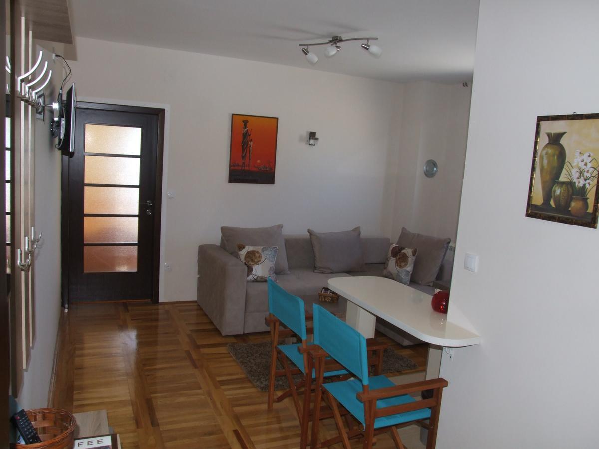 Apartmani Tarsko Sunce Kaludjerske Bare Exterior foto